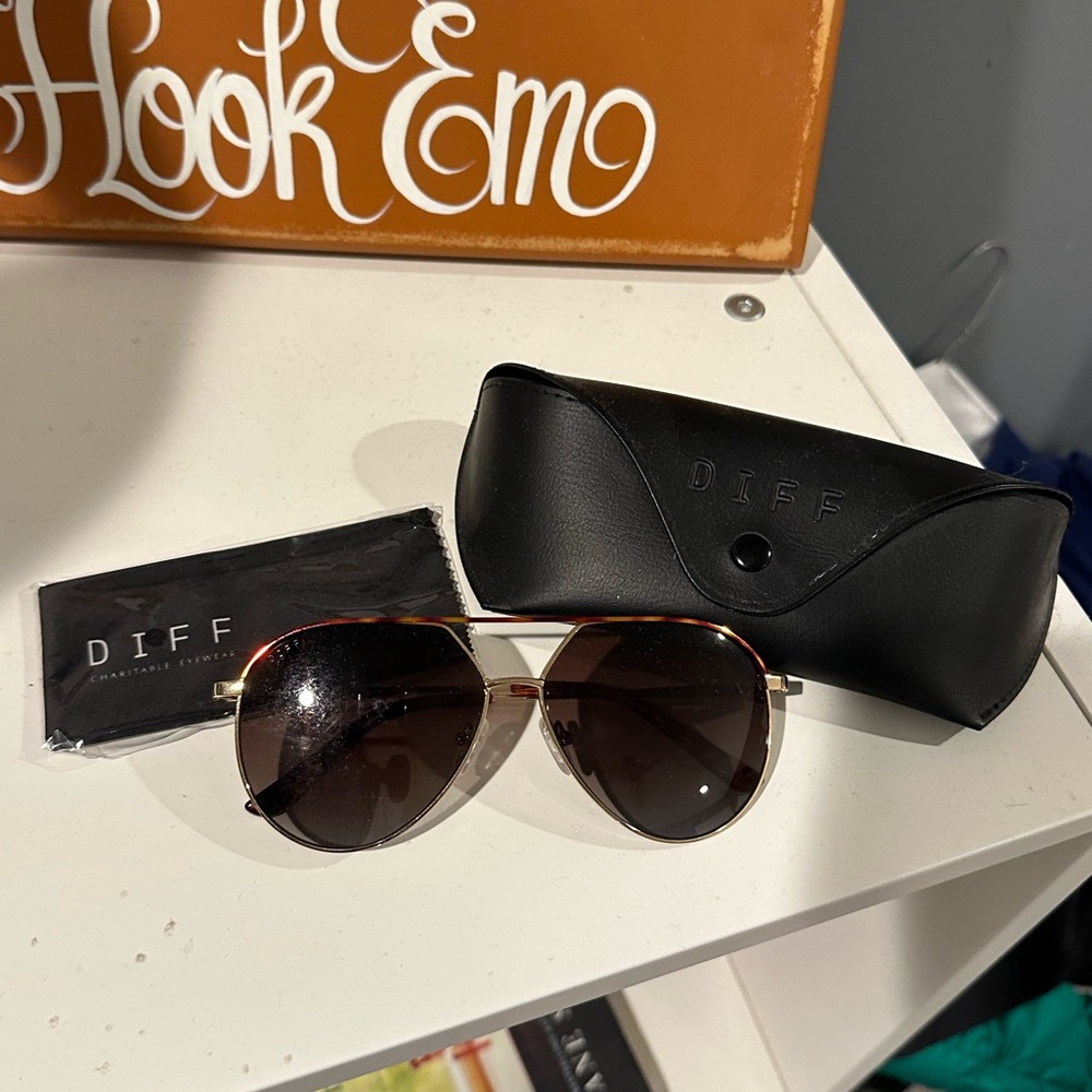 DIFF sunglasses